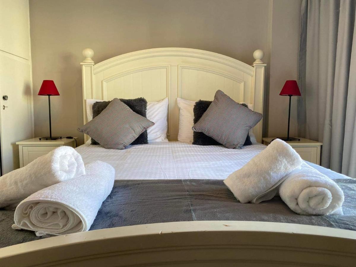 Luxury Vacation By Lv Athens