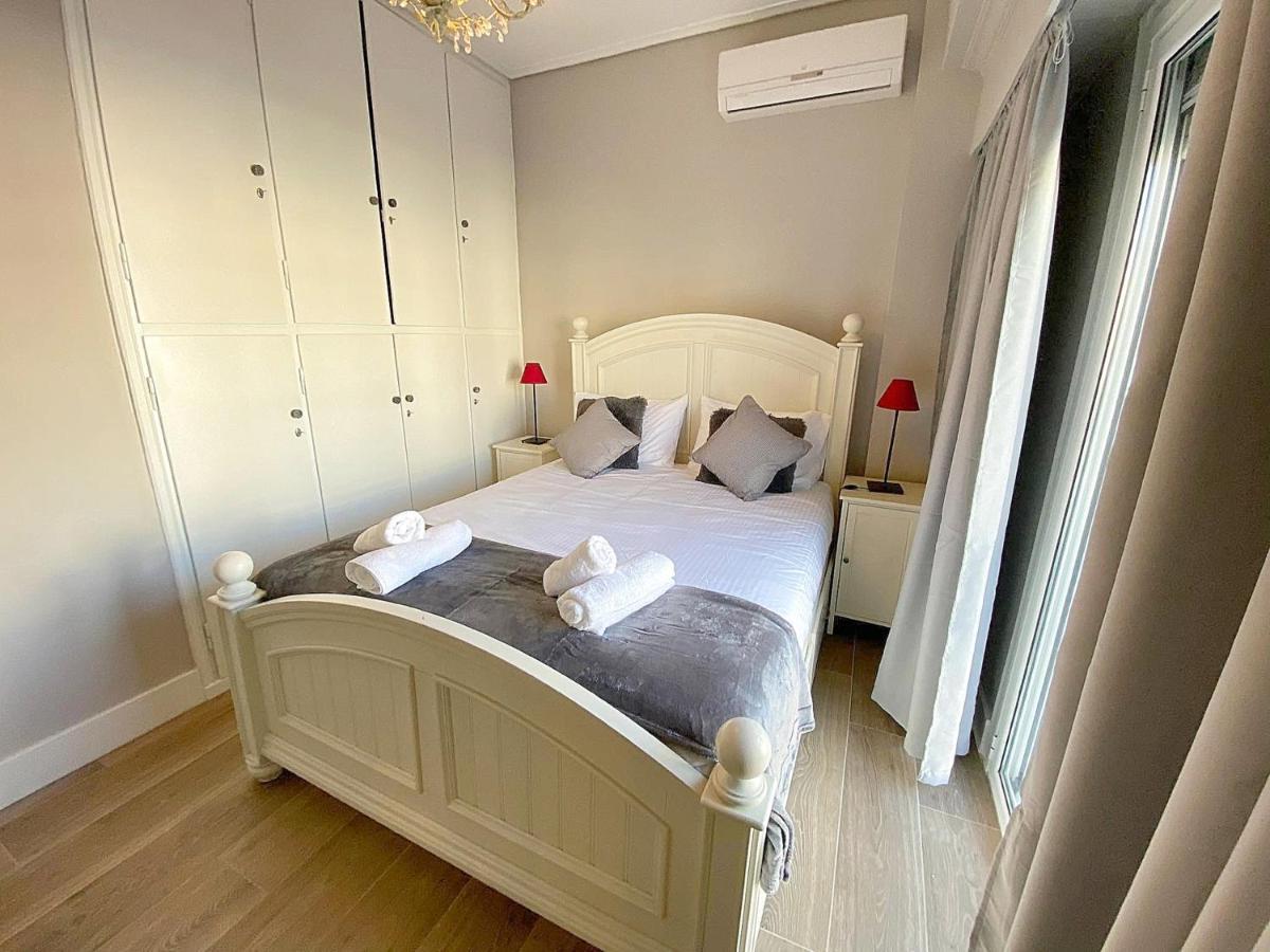 Luxury Vacation By Lv * Athens